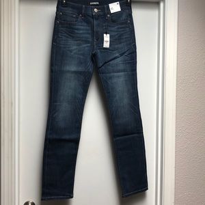 NWT Express medium wash stretch skinny jeans 4R